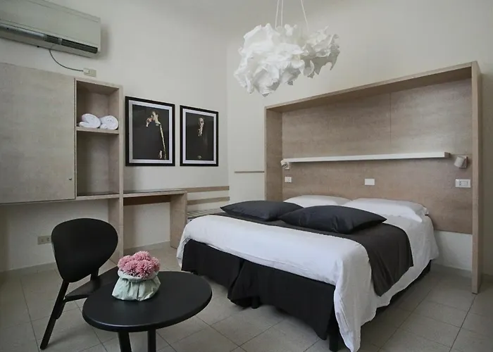 Olga's House Πανσιόν 3*